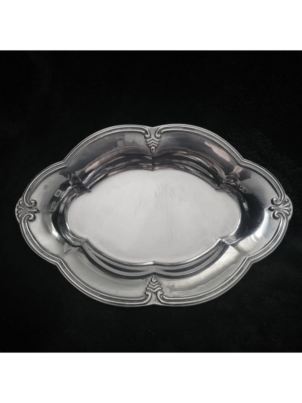 Lenox Butlers Pantry 9.125" Oval Metal Serveware Small Tray